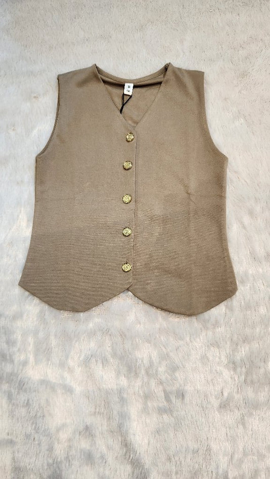 Sleeveless Button-Up Vest