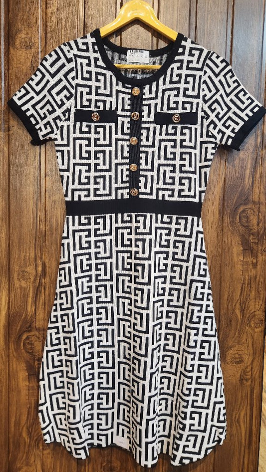 Stylish Short Sleeve Dress