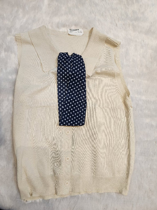 Sleeveless Knit Top with Polka Dot Tie