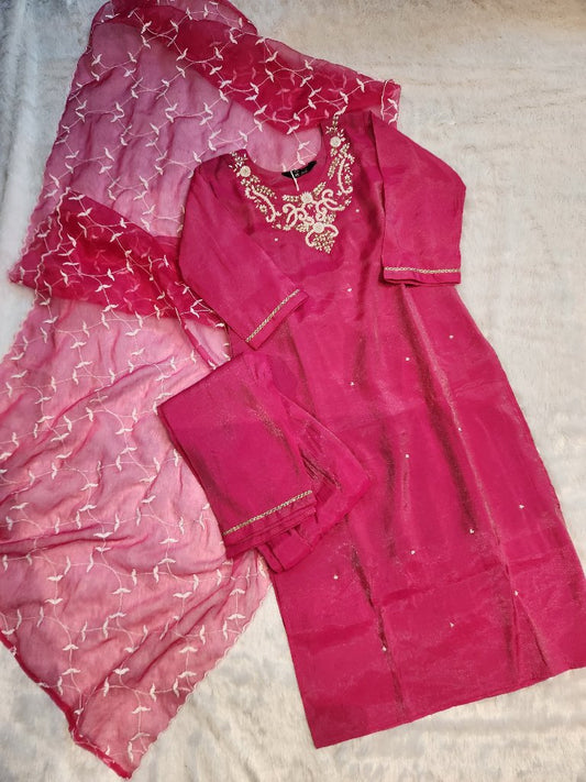 Embroidered Pink Kurta Set