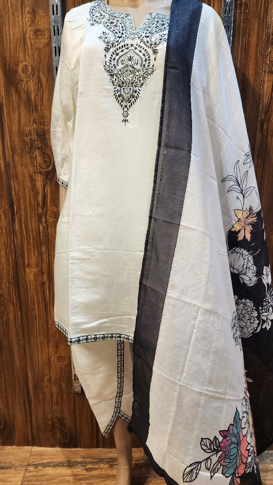 Embroidered Ethnic Tunic with Dupatta